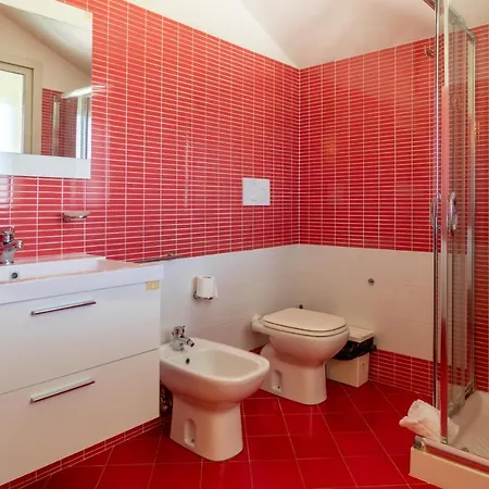 Saija Attico Apartman *